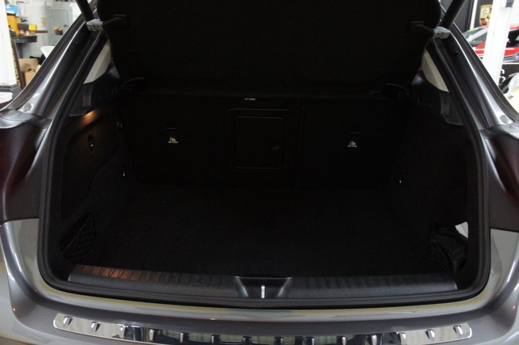 2015 Mercedes-Benz GLA Loaded, Sport Package, PANORAMA SUNROOF - 22900166 - 12