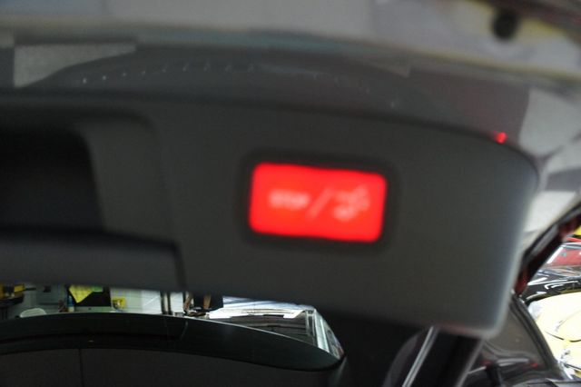 2015 Mercedes-Benz GLA Loaded, Sport Package, PANORAMA SUNROOF - 22900166 - 14