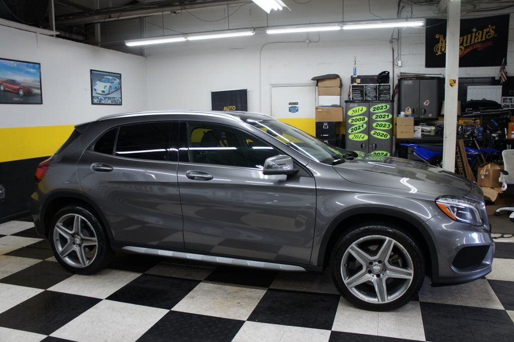 2015 Mercedes Benz GLA 250 photo 15