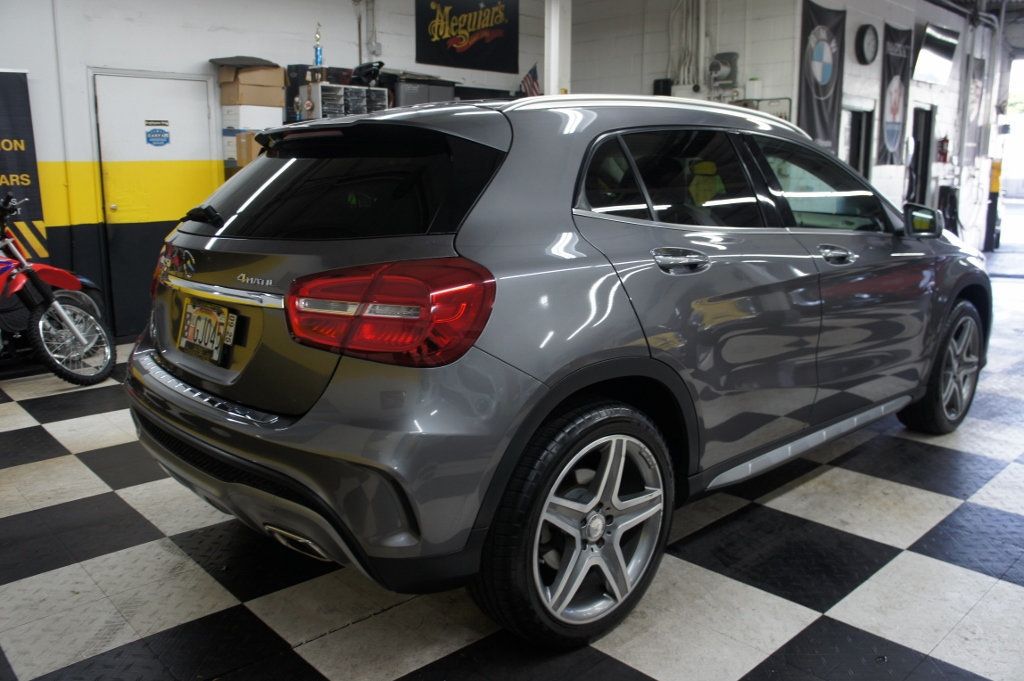 2015 Mercedes Benz GLA 250 photo 18