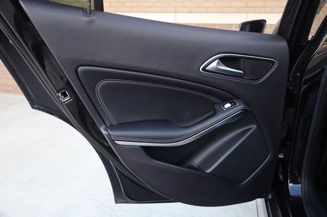 2015 Mercedes-Benz GLA Class GLA250 - 23040826 - 15