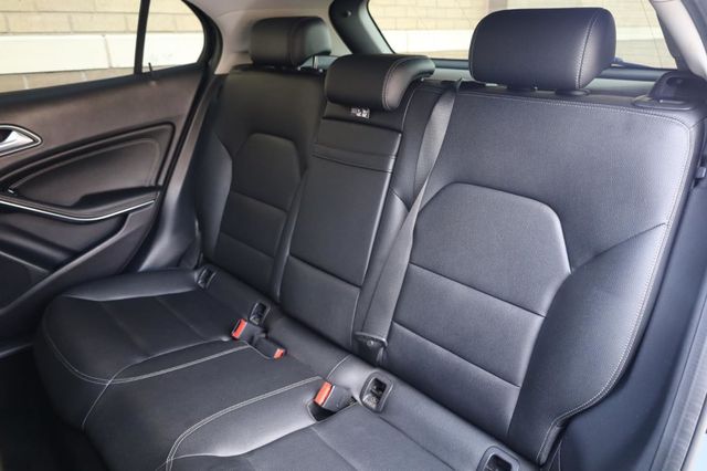 2015 Mercedes-Benz GLA Class GLA250 - 23040826 - 17