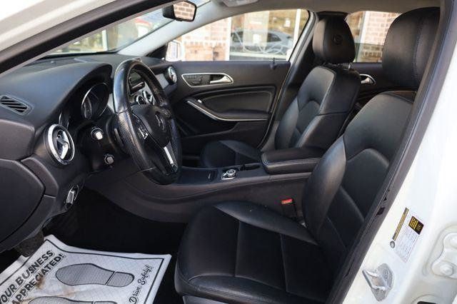2015 Mercedes-Benz GLA Class GLA250 - 23086842 - 17