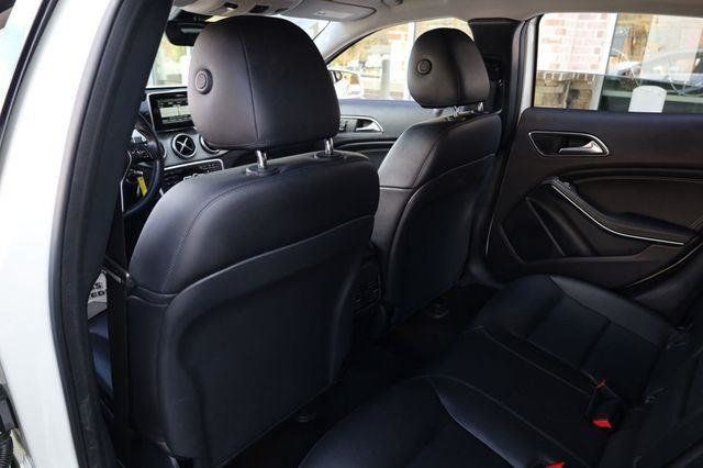 2015 Mercedes-Benz GLA Class GLA250 - 23086842 - 20