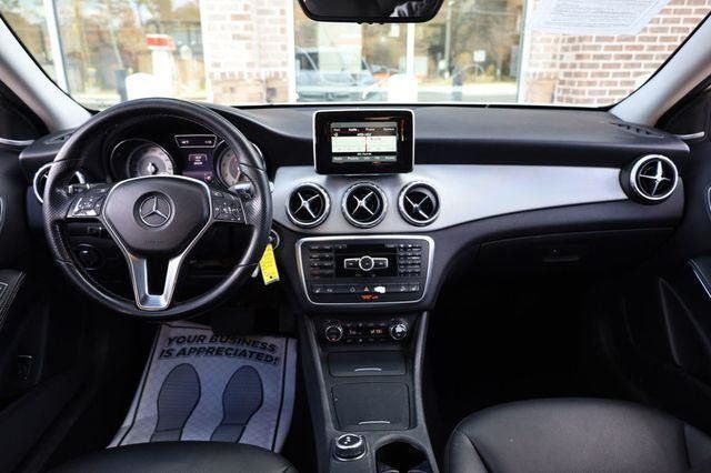 2015 Mercedes-Benz GLA Class GLA250 - 23086842 - 31