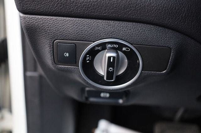 2015 Mercedes-Benz GLA Class GLA250 - 23086842 - 36