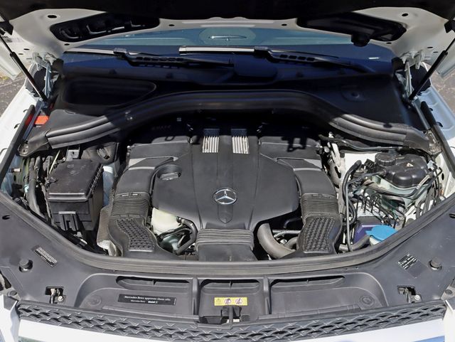 2015 Mercedes-Benz GL-Class 4MATIC 4dr GL 450 - 23029925 - 46