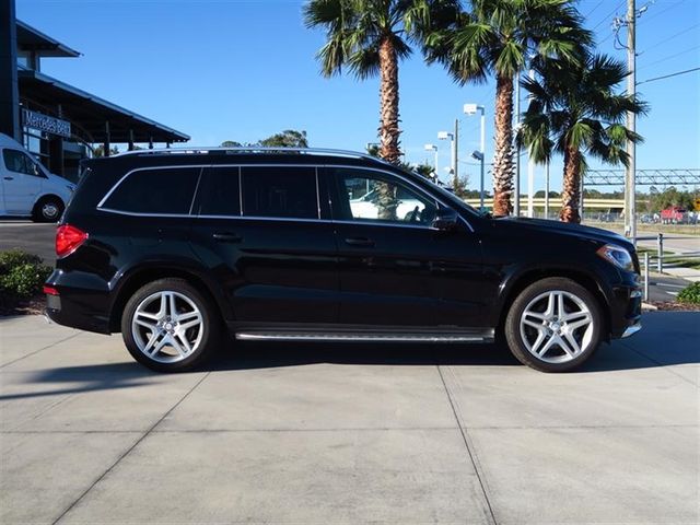 2015 Mercedes-Benz GL-Class 4MATIC 4dr GL 550 - 17062101 - 4