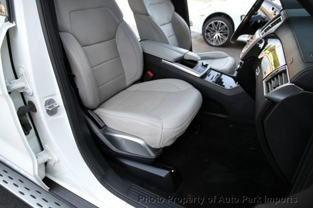 2015 Mercedes-Benz GL-Class 4MATIC 4dr GL 550 - 23017888 - 32