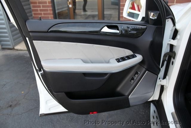 2015 Mercedes-Benz GL-Class 4MATIC 4dr GL 550 - 23017888 - 61