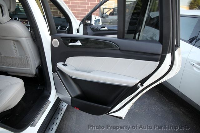 2015 Mercedes-Benz GL-Class 4MATIC 4dr GL 550 - 23017888 - 63