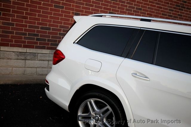 2015 Mercedes-Benz GL-Class 4MATIC 4dr GL 550 - 23090928 - 11