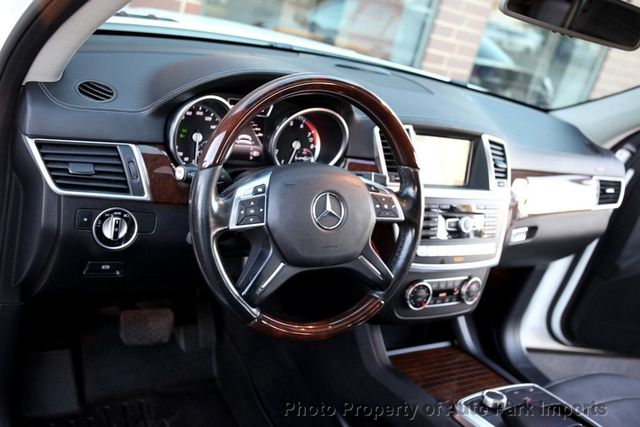 2015 Mercedes-Benz GL-Class 4MATIC 4dr GL 550 - 23090928 - 18