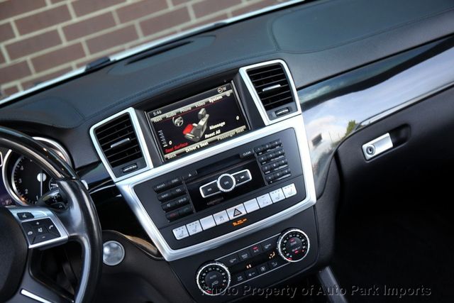 2015 Mercedes-Benz GL-Class 4MATIC 4dr GL 550 - 23090928 - 31