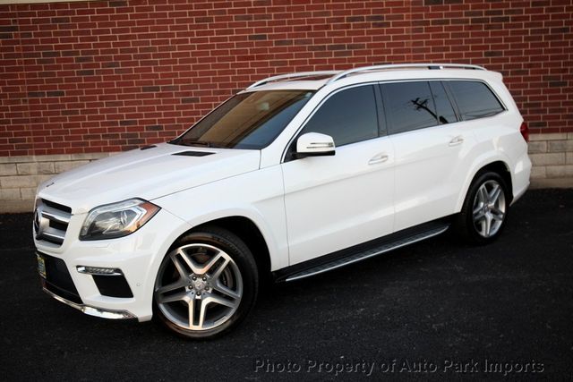 2015 Mercedes-Benz GL-Class 4MATIC 4dr GL 550 - 23090928 - 4