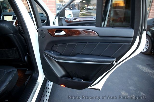 2015 Mercedes-Benz GL-Class 4MATIC 4dr GL 550 - 23090928 - 51
