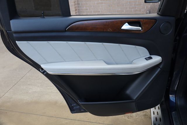 2015 Mercedes-Benz GL-Class 4MATIC 4dr GL 550 - 22958289 - 17