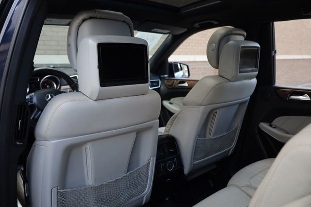 2015 Mercedes-Benz GL-Class 4MATIC 4dr GL 550 - 22958289 - 18