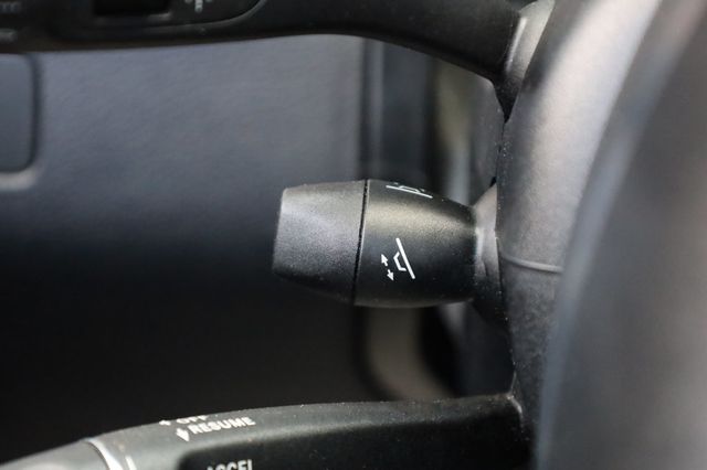 2015 Mercedes-Benz GL-Class 4MATIC 4dr GL 550 - 22958289 - 33