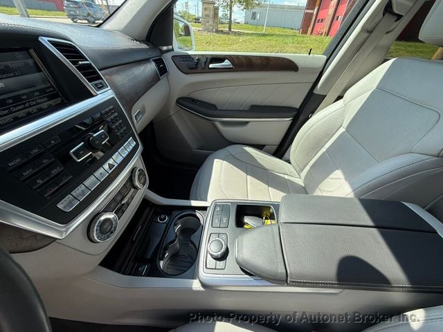 2015 Mercedes-Benz GL-Class 4MATIC 4dr GL 550 - 23025339 - 11