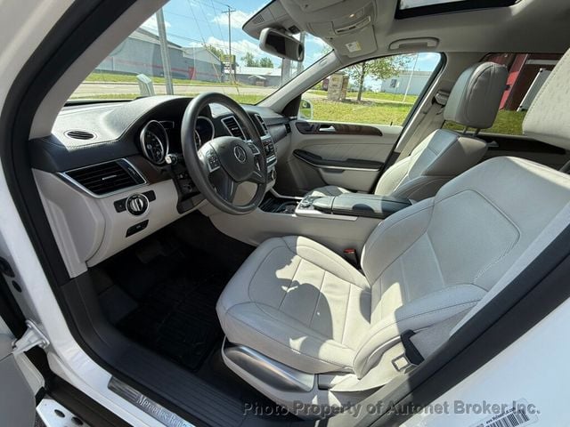 2015 Mercedes-Benz GL-Class 4MATIC 4dr GL 550 - 23025339 - 8