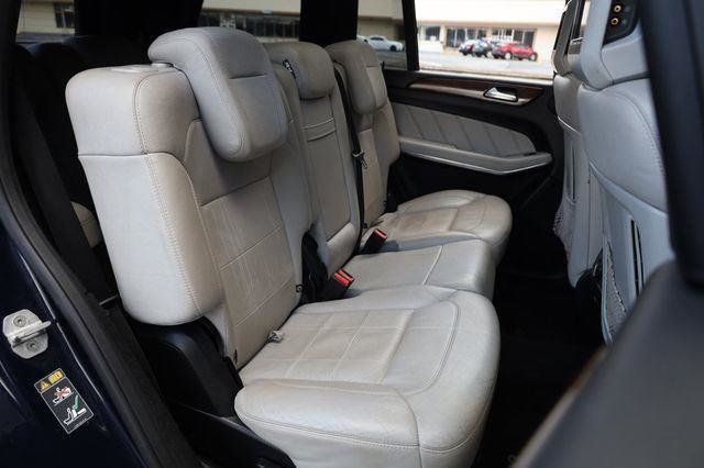 2015 Mercedes-Benz GL-Class GL550 - 23075495 - 27