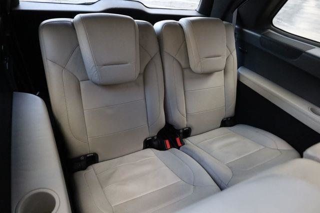 2015 Mercedes-Benz GL-Class GL550 - 23075495 - 28