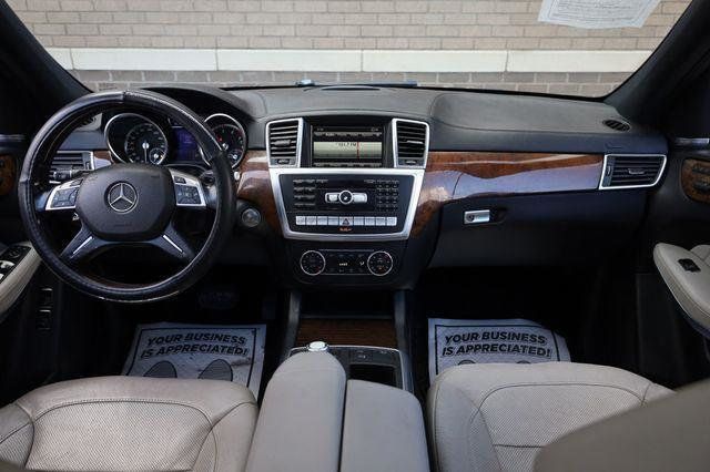 2015 Mercedes-Benz GL-Class GL550 - 23075495 - 32