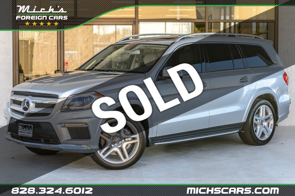 2015 Mercedes-Benz GL-Class GL550 4MATIC - NAV - MOONROOF - BACKUP CAM - THIRD ROW - MUSTSEE - 22313756 - 0