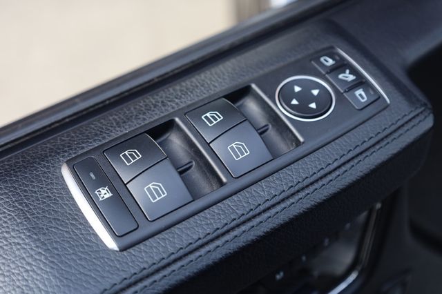 2015 Mercedes-Benz G-Class  - 22970744 - 32