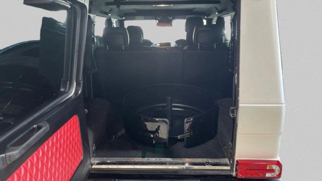 2015 Mercedes-Benz G-Class 4MATIC 4dr G 63 AMG - 22973483 - 8