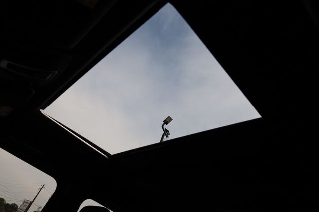 2015 Mercedes-Benz G-Class 4MATIC 4dr G 63 AMG - 22970744 - 16