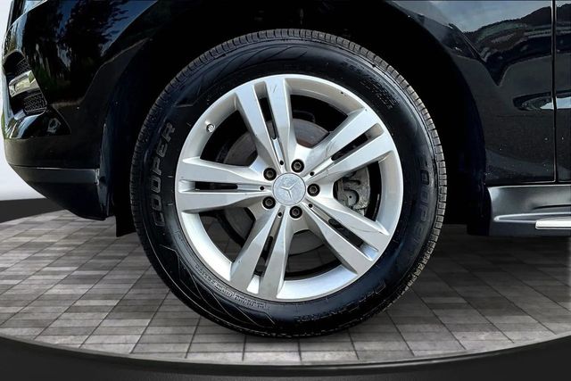 2015 Mercedes-Benz M-Class 4MATIC 4dr ML 250 BlueTEC - 22966435 - 36