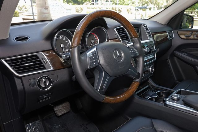 2015 Mercedes-Benz M-Class 4MATIC 4dr ML 250 BlueTEC - 23053854 - 38