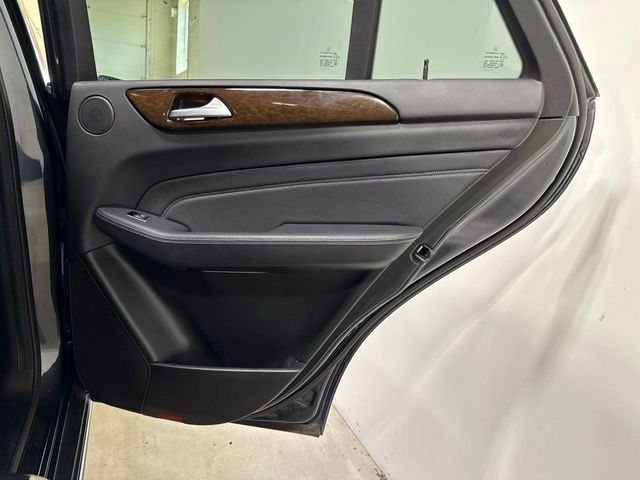 2015 Mercedes-Benz M-Class 4MATIC 4dr ML 350 - 23074784 - 28