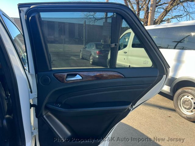 2015 Mercedes-Benz M-Class 4MATIC 4dr ML 400 - 22958786 - 39