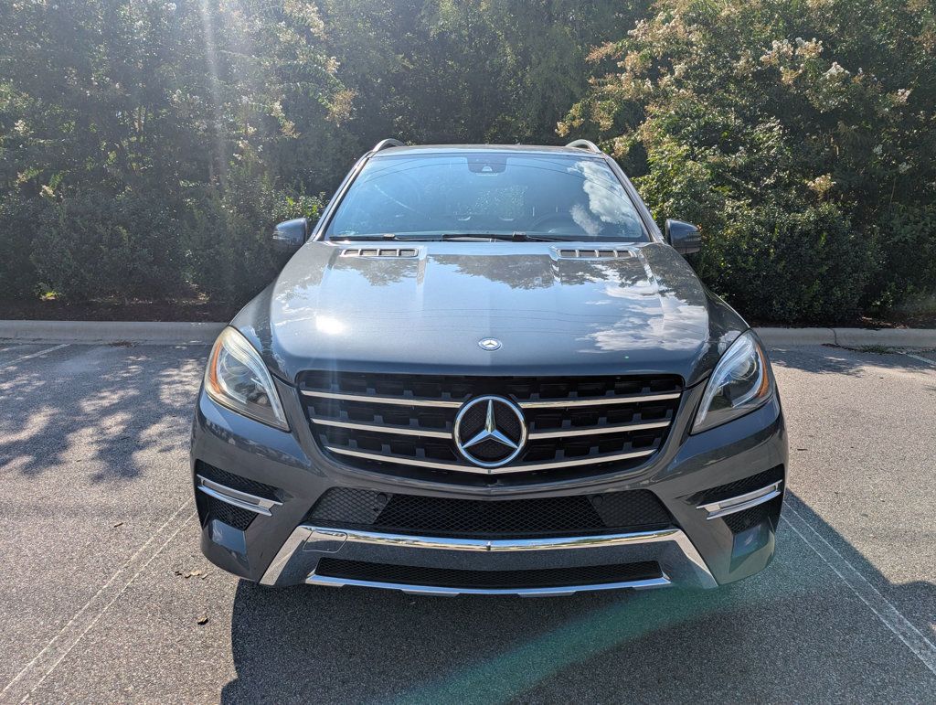 2015 Mercedes Benz ML 350 photo 2