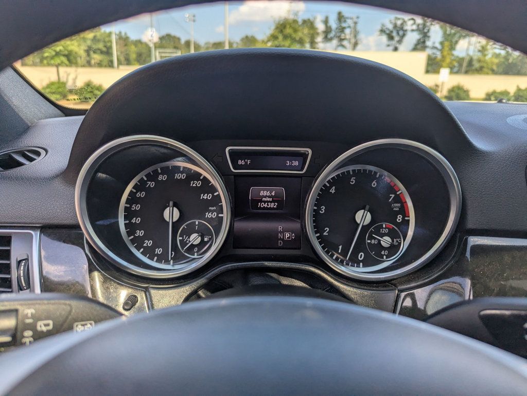 2015 Mercedes Benz ML 350 photo 22