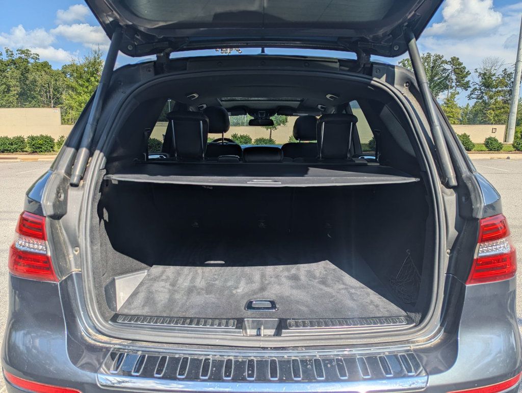 2015 Mercedes Benz ML 350 photo 9