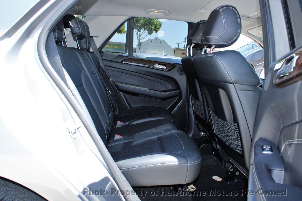 Mercedes-Benz ML350 photo 12