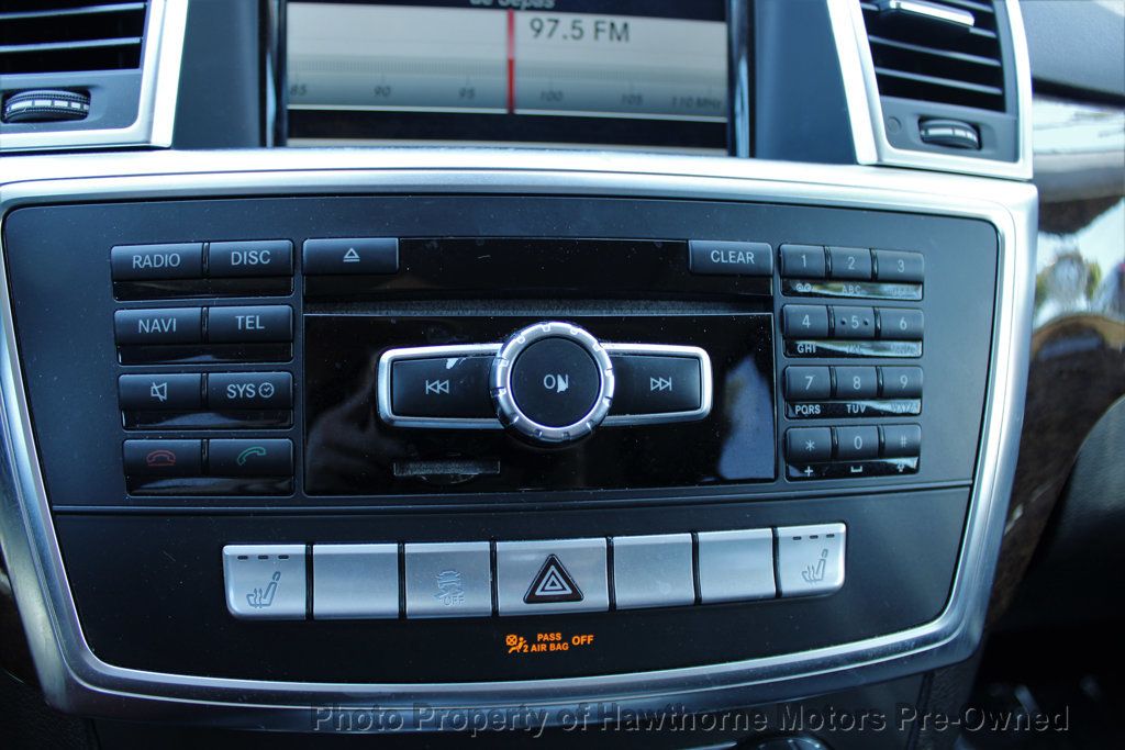 Mercedes-Benz ML350 photo 17