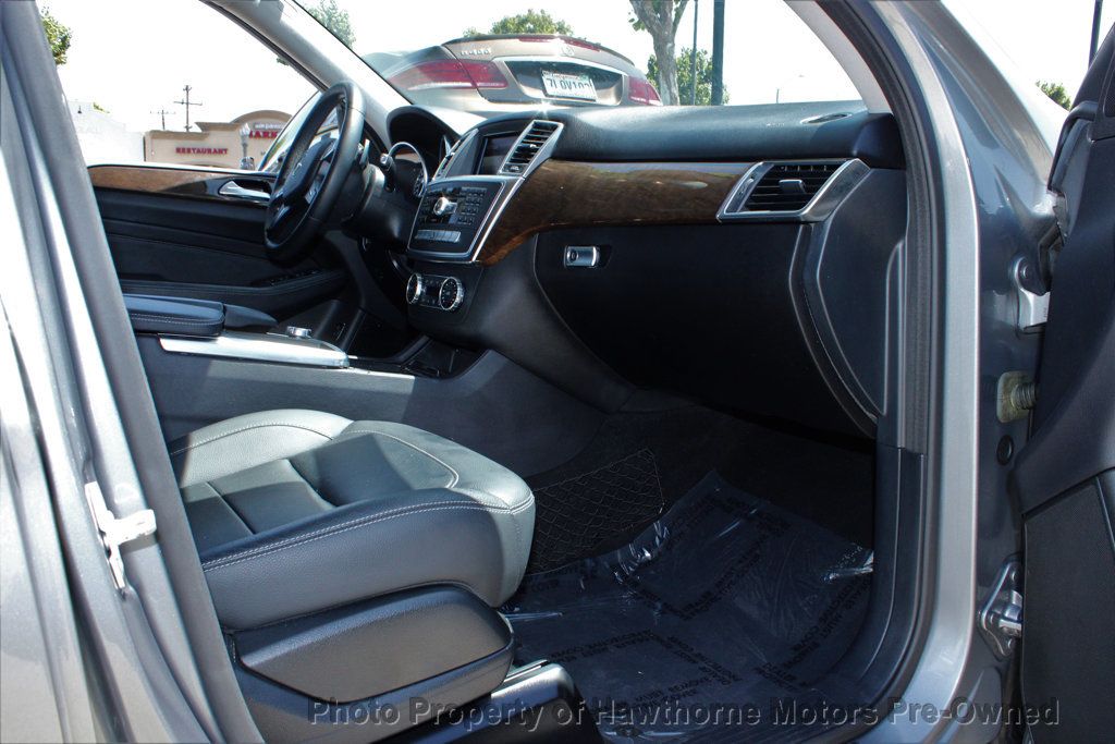 Mercedes-Benz ML350 photo 19