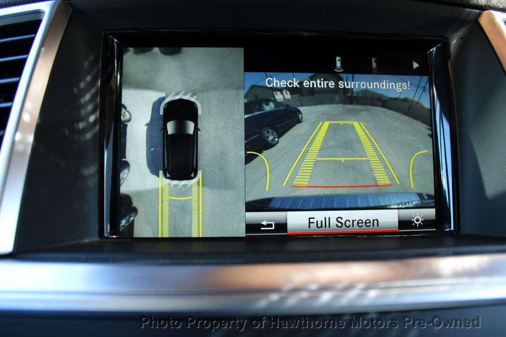 Mercedes-Benz ML350 photo 11