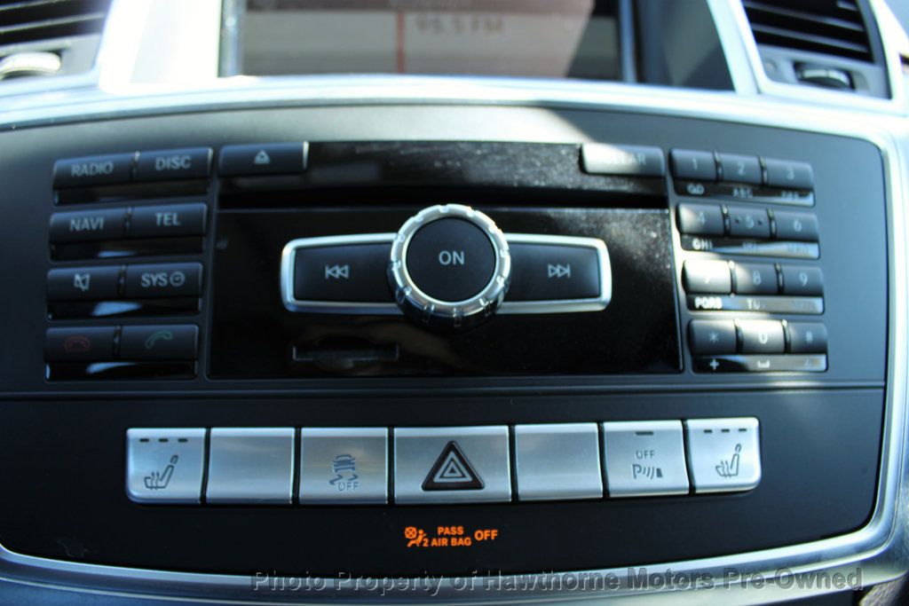 Mercedes-Benz ML350 photo 12