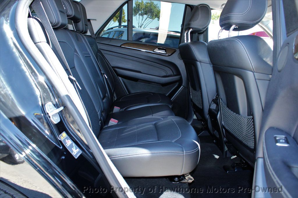 Mercedes-Benz ML350 photo 16