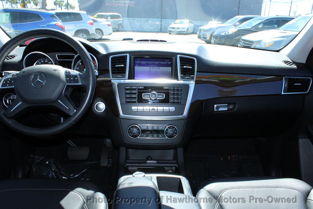 Mercedes-Benz ML350 photo 17