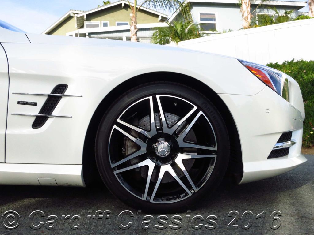 2015 Mercedes-Benz SL550 White Arrow Limited "White Arrow Edition" Convertible - 15016095 - 25