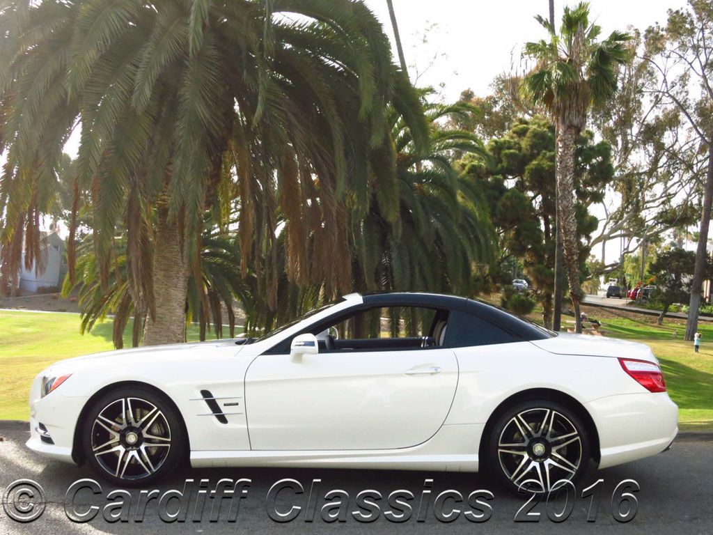 2015 Mercedes-Benz SL550 White Arrow Limited "White Arrow Edition" Convertible - 15016095 - 32