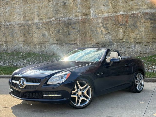 2015 Mercedes-Benz SLK 2015 MERCEDES-BENZ SLK 250 - 22963398 - 1