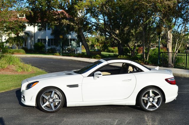 2015 Mercedes-Benz SLK 2 Door Roadster SLK 250 W/Sport and Multimedia Packages - 23028831 - 27